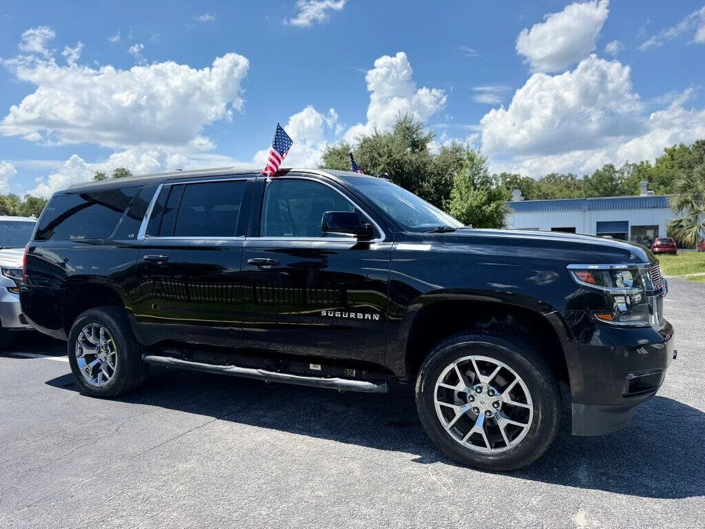 2015 CHEVROLET Suburban