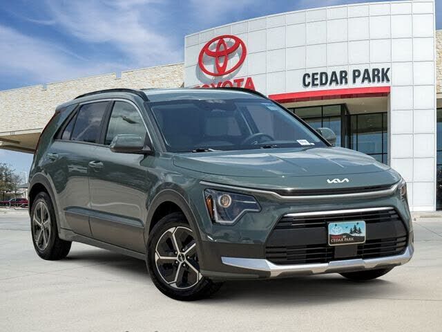 2023 KIA Niro