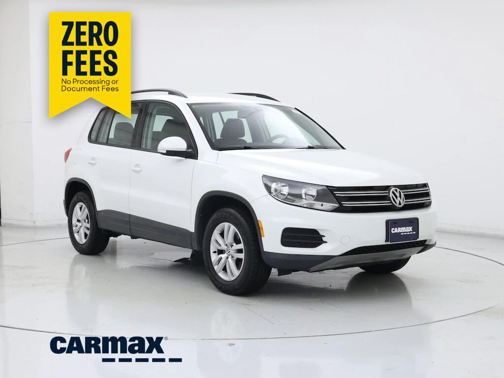 2017 VOLKSWAGEN Tiguan