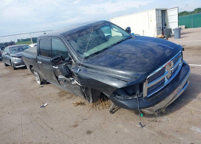 2011 DODGE Ram