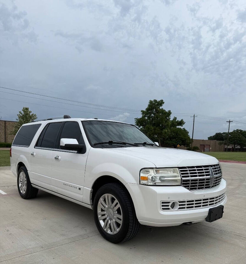 2012 LINCOLN Navigator