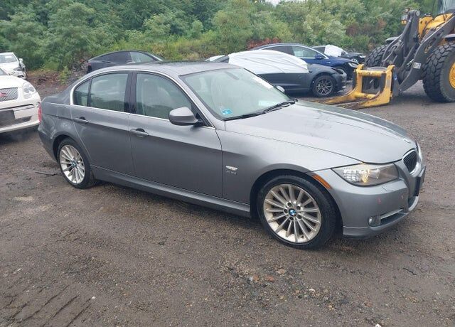 2011 BMW 3 Series