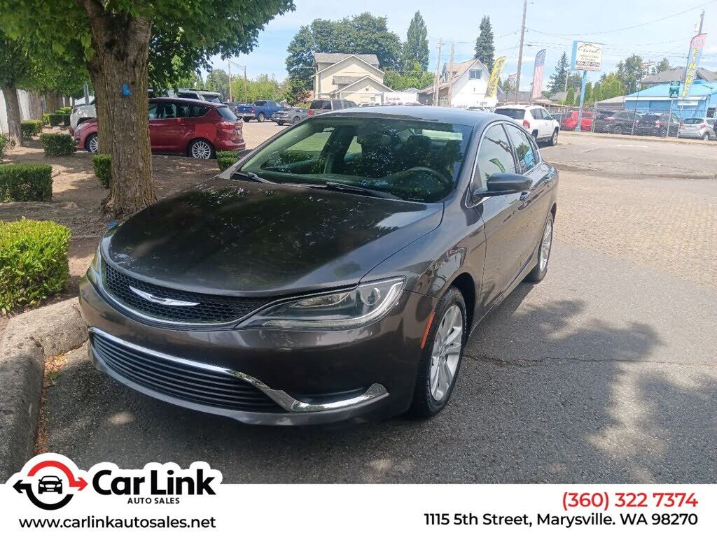 2016 CHRYSLER 200
