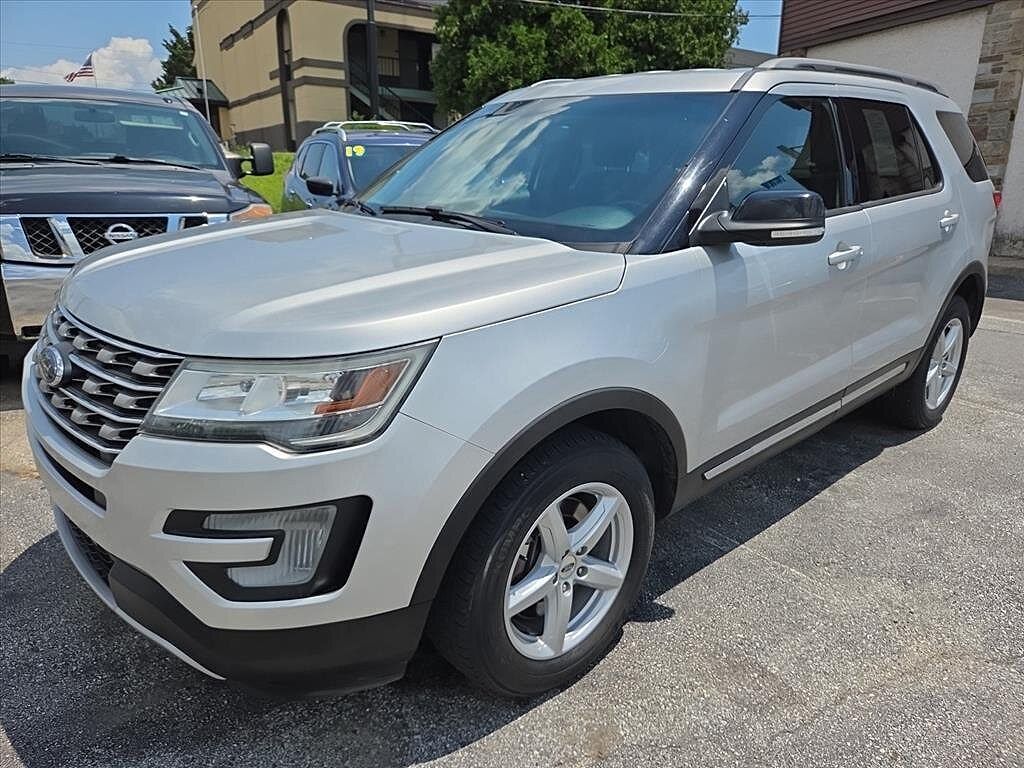 2016 FORD Explorer