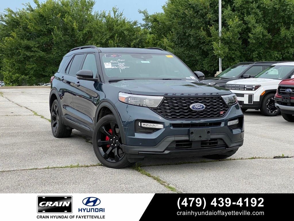 2023 FORD Explorer