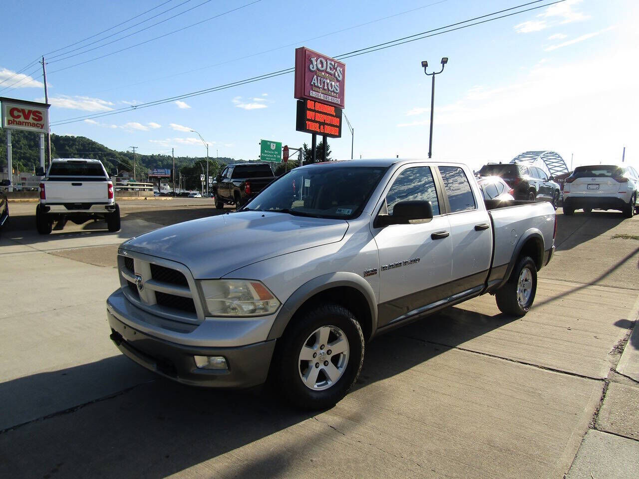 2011 DODGE Ram