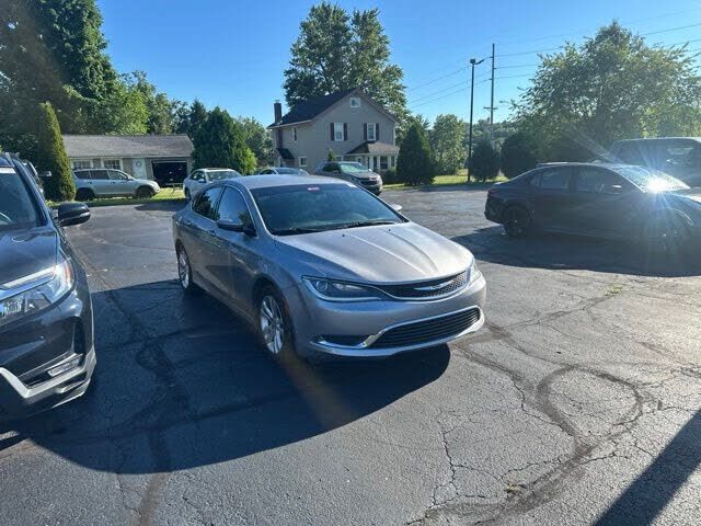 2015 CHRYSLER 200
