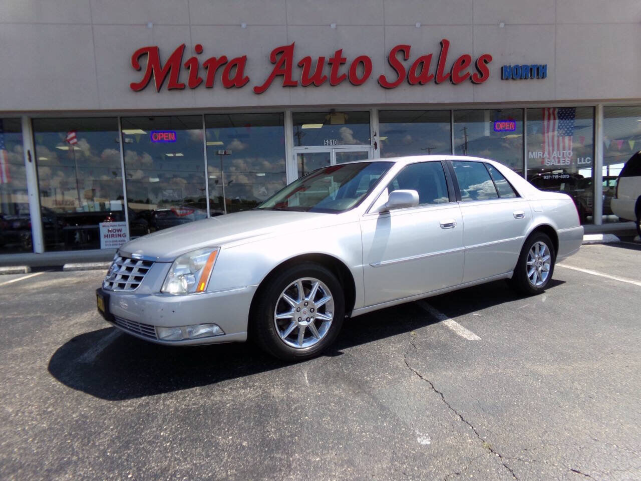 2010 CADILLAC DTS