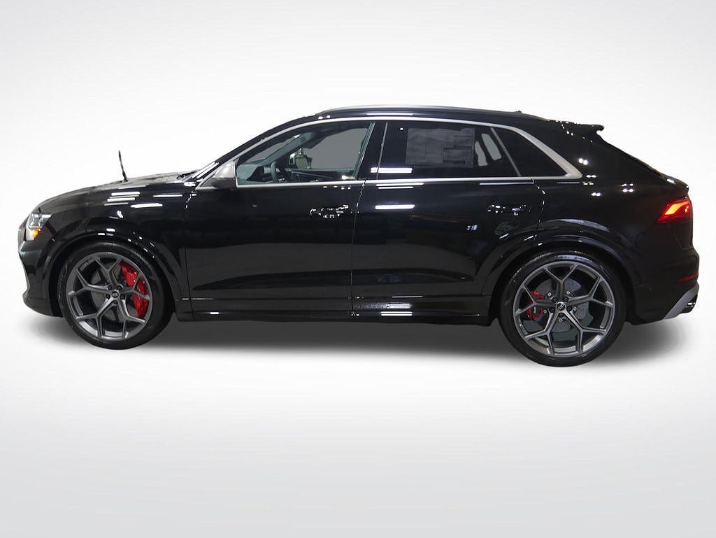 2025 Audi RS Q8