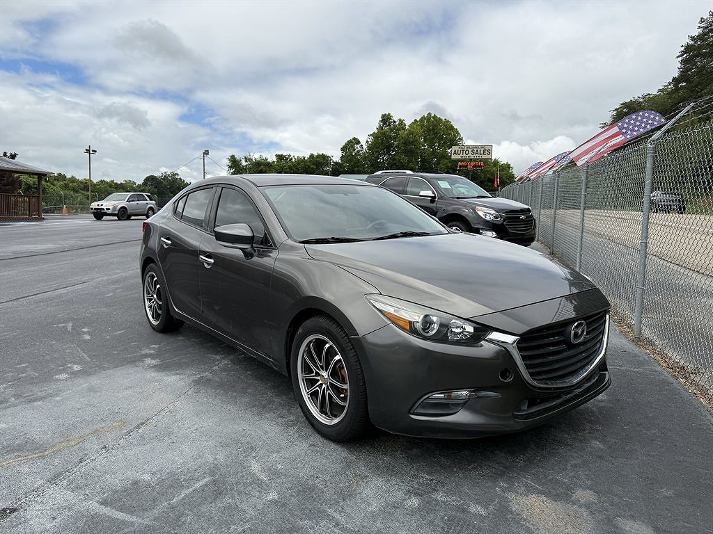 2017 MAZDA Mazda3