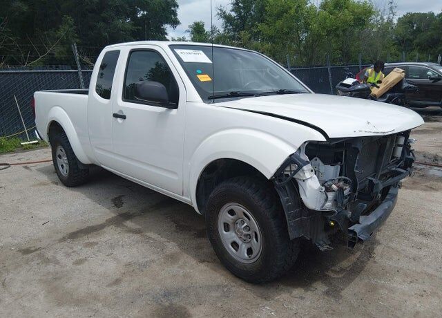 2016 NISSAN Frontier