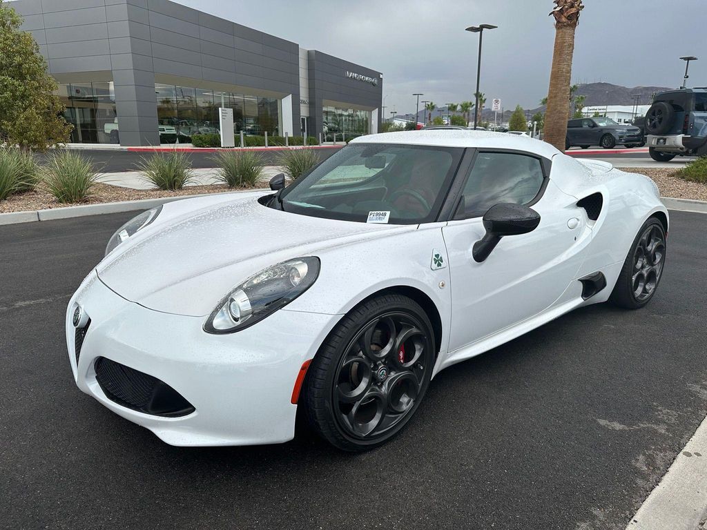 2017 ALFA ROMEO 4C