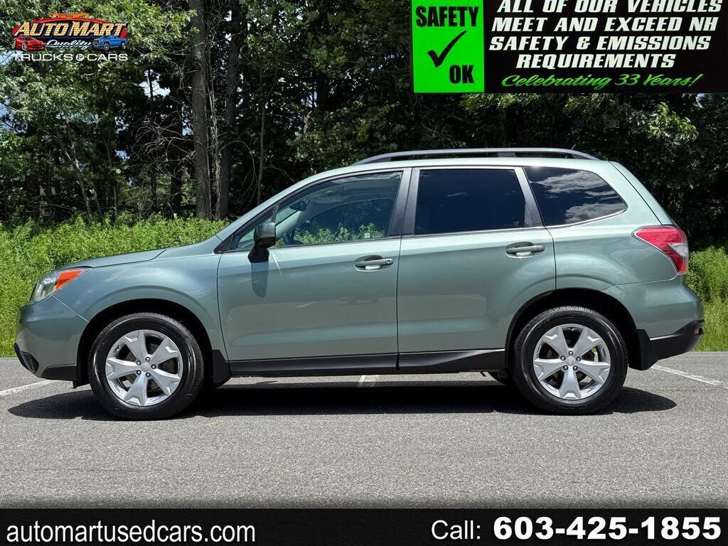 2015 SUBARU Forester