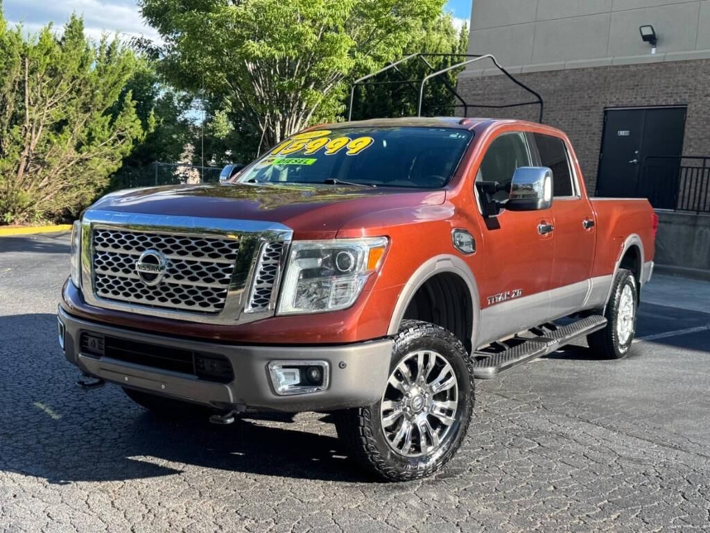 2016 NISSAN Titan