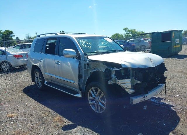 2013 LEXUS LX