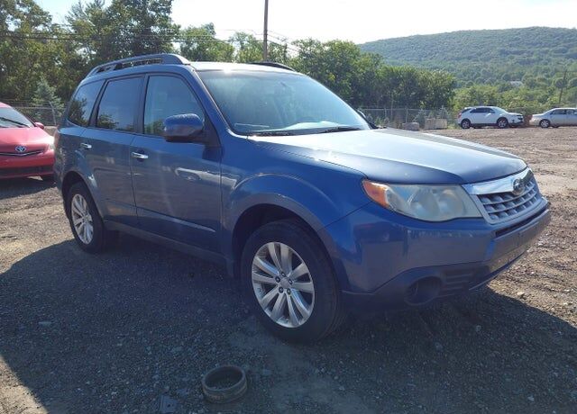 2013 SUBARU Forester