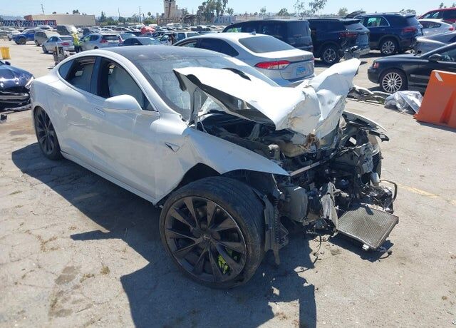 2019 TESLA Model S