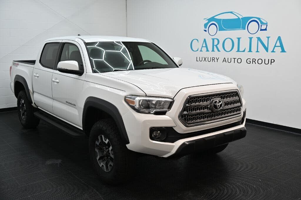 2016 TOYOTA Tacoma