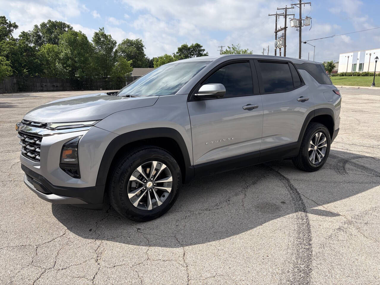 2025 CHEVROLET Equinox