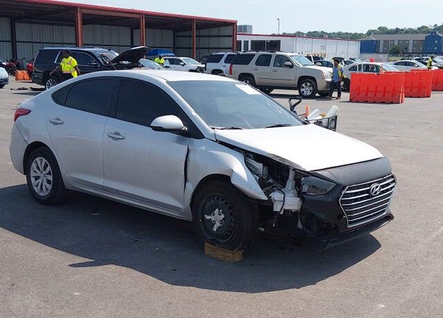 2021 HYUNDAI Accent