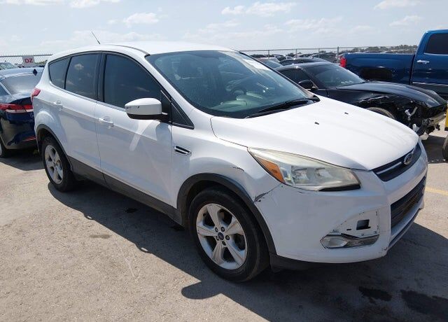 2016 FORD Escape