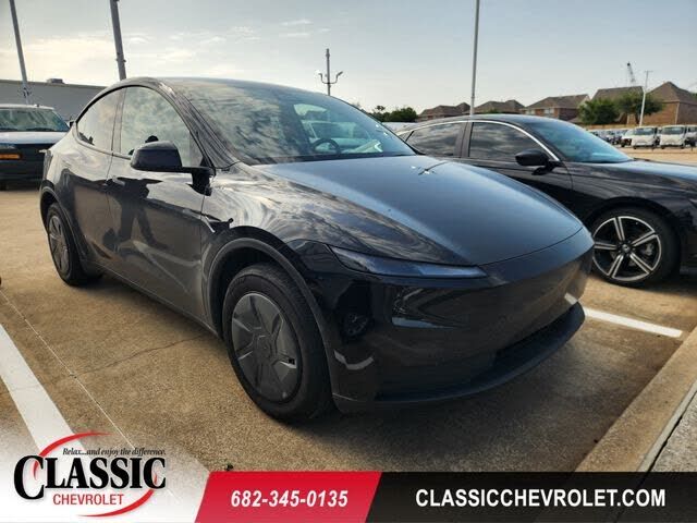 2026 TESLA Model Y