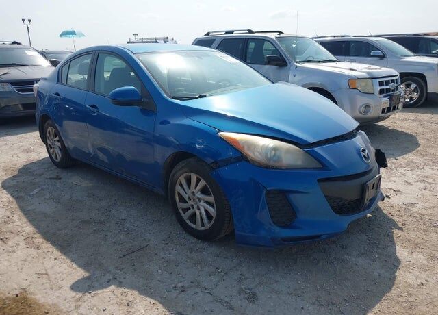2012 MAZDA Mazda3