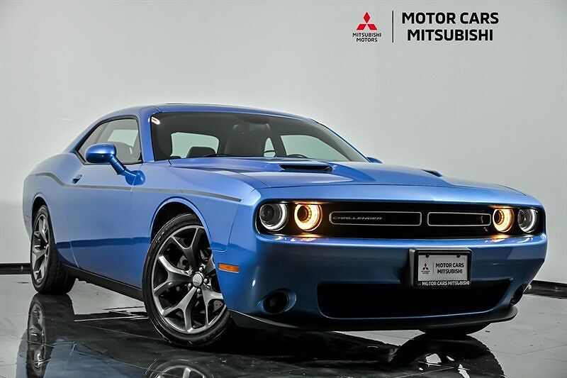 2015 DODGE Challenger