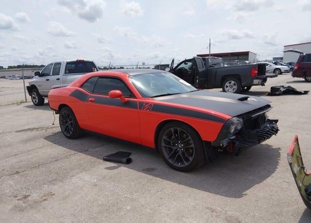 2022 DODGE Challenger