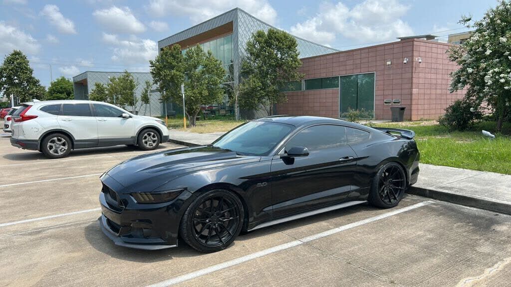2016 FORD Mustang