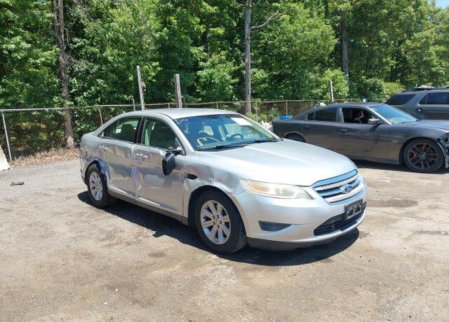 2011 FORD Taurus