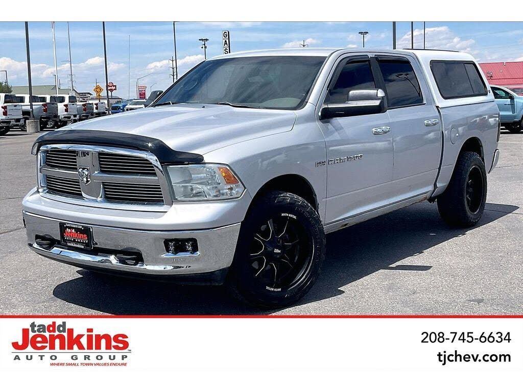 2011 DODGE Ram