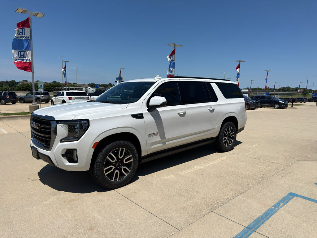 2022 GMC Yukon XL