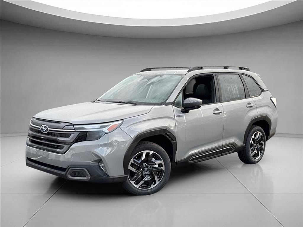 2025 SUBARU Forester
