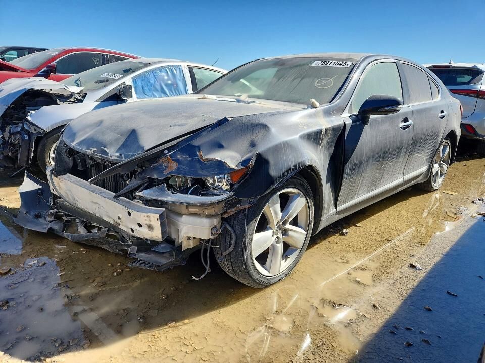 2011 LEXUS LS