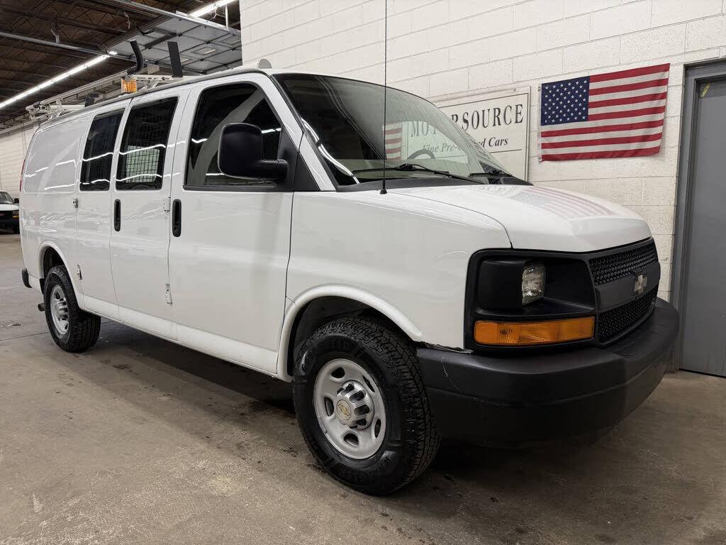 2012 CHEVROLET Express