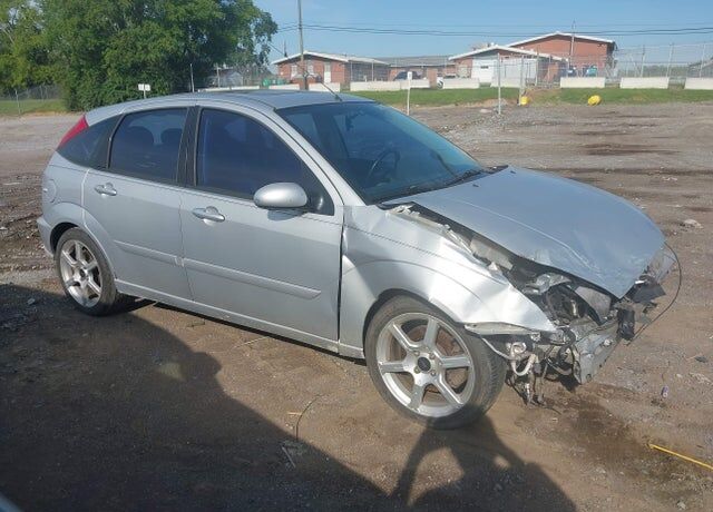 2004 FORD Focus