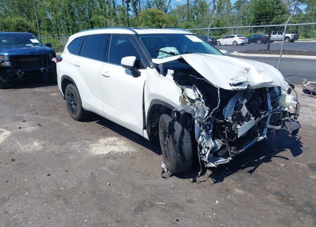 2020 TOYOTA Highlander