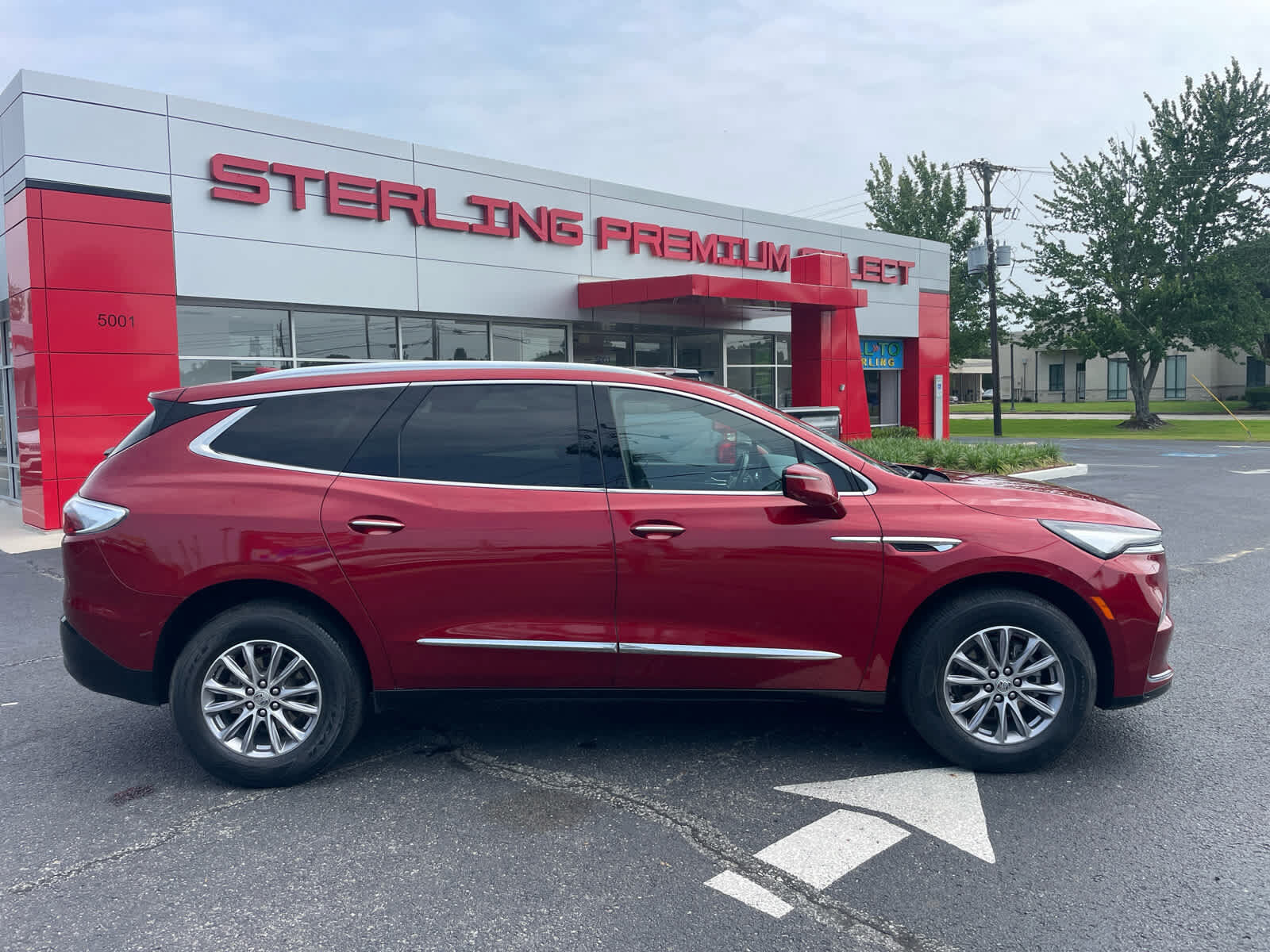 2023 BUICK Enclave