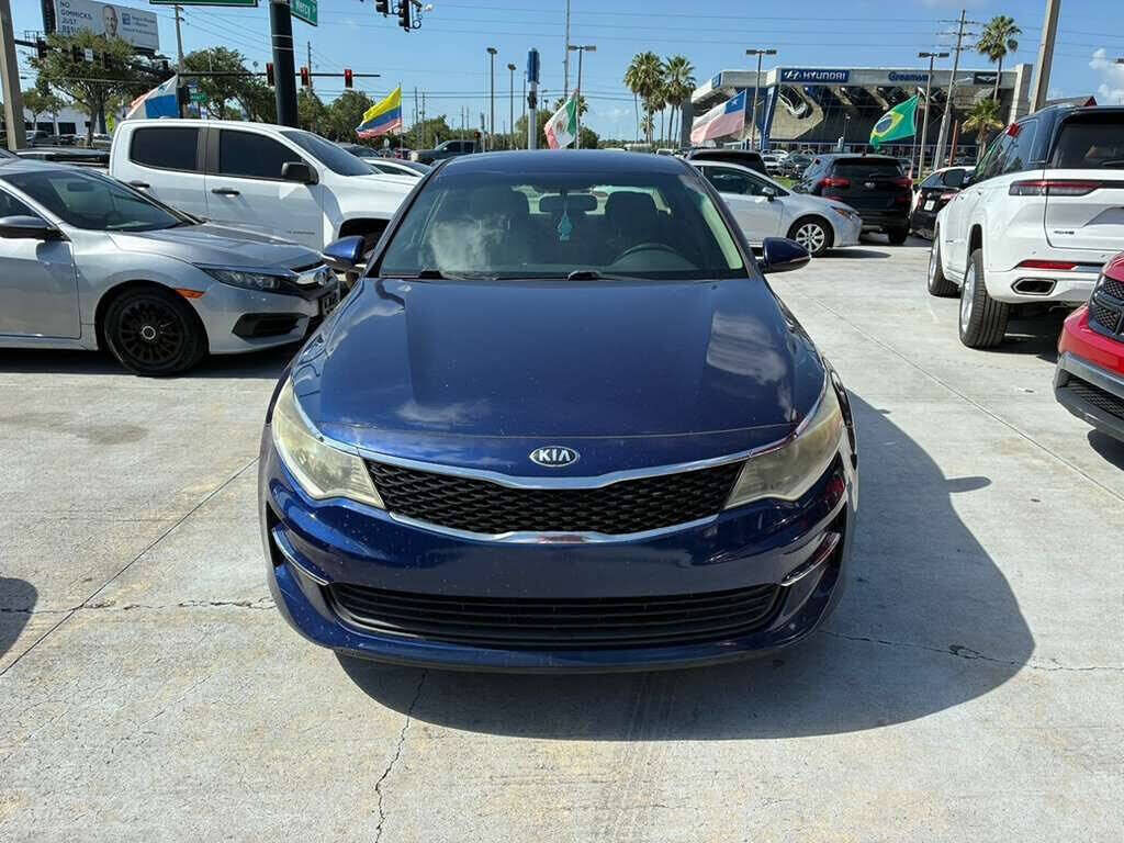 2017 KIA Optima