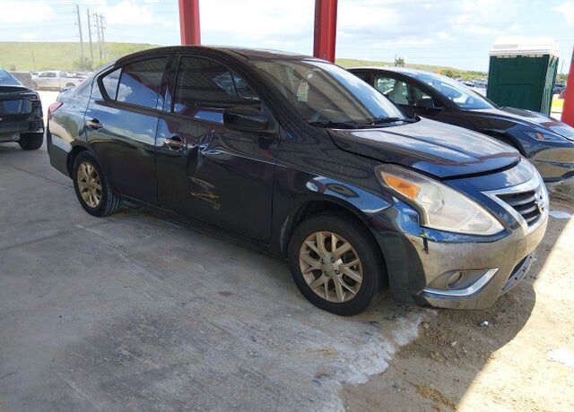 2018 NISSAN Versa