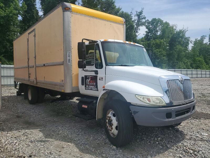 2003 INTERNATIONAL MA025