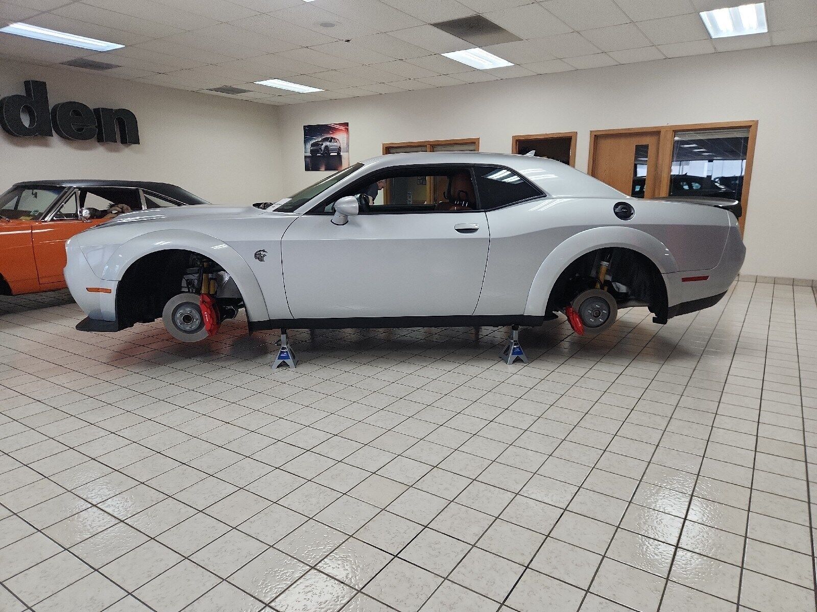 2021 DODGE Challenger