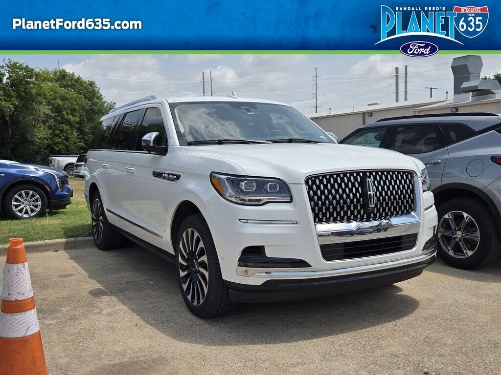 2024 LINCOLN Navigator L