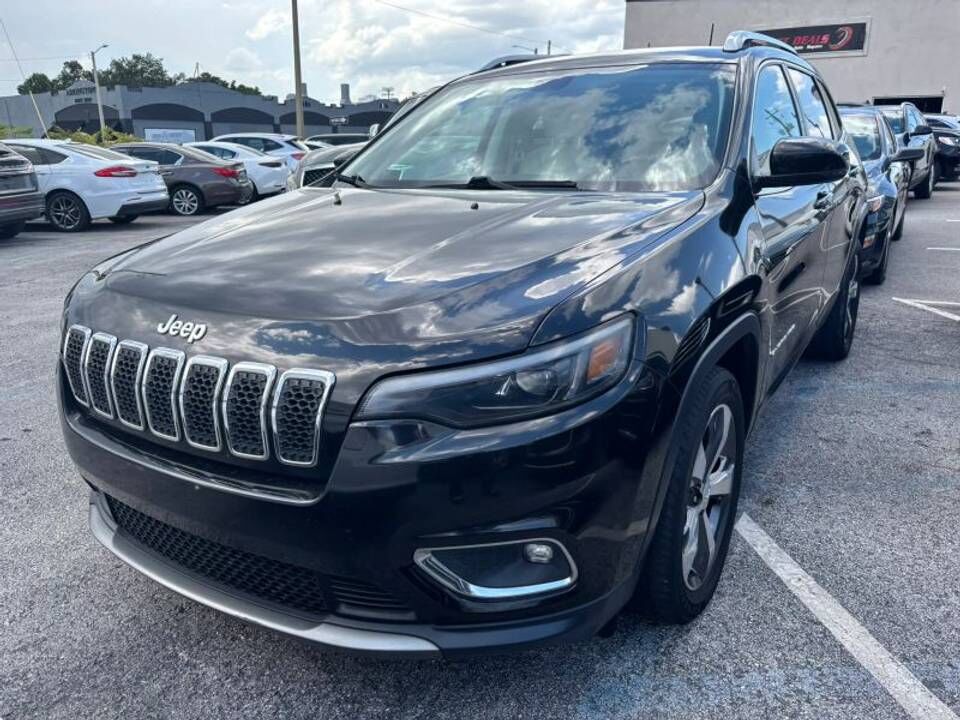 2019 JEEP Cherokee