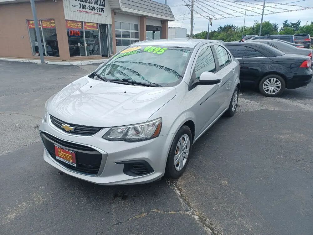 2017 CHEVROLET Sonic