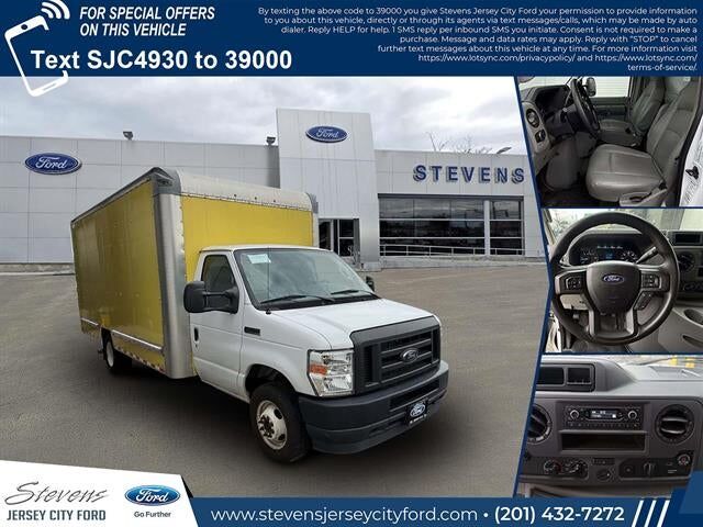 2022 FORD E-350