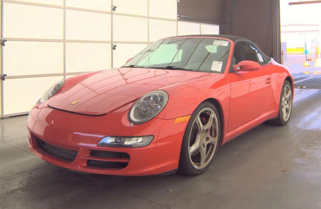 2005 PORSCHE 911