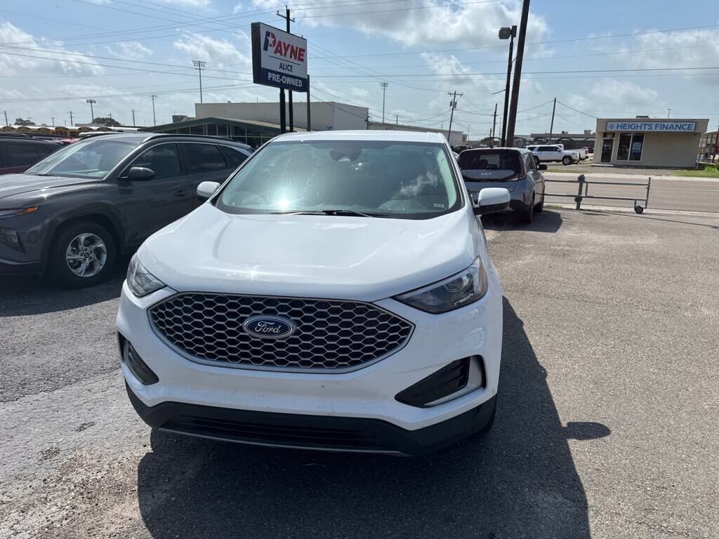 2024 FORD Edge