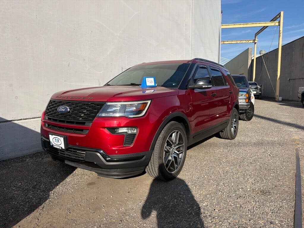 2019 FORD Explorer